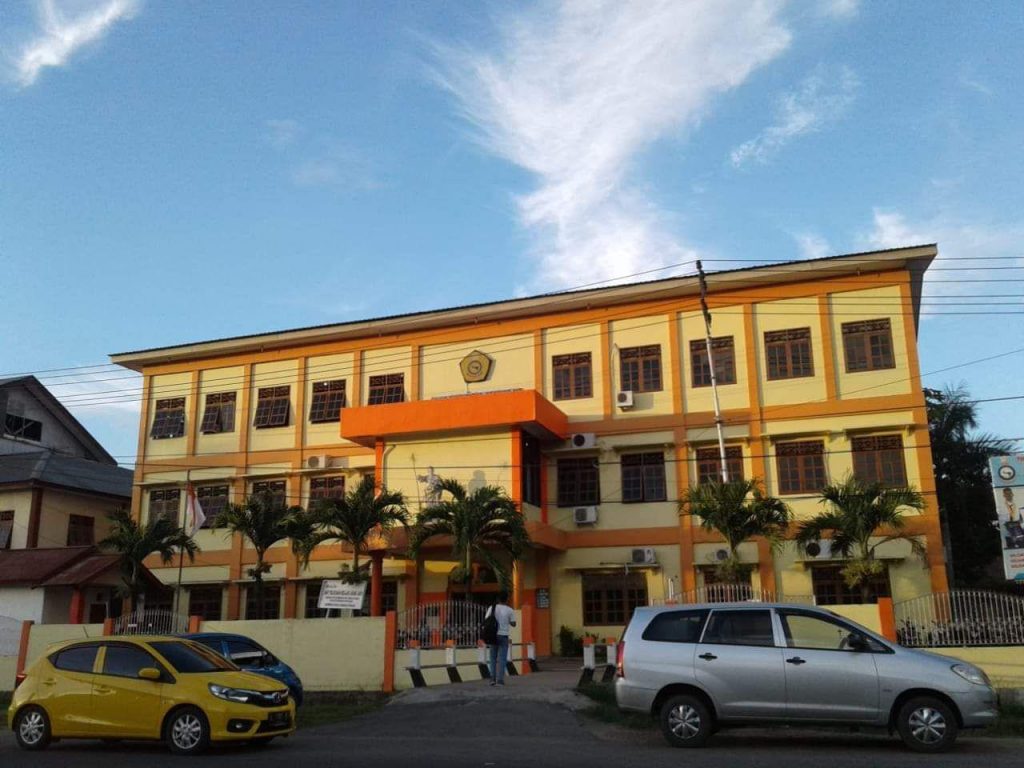 D4 S1 Rekayasa Teknik Elektro Politeknik Saint Paul Sorong